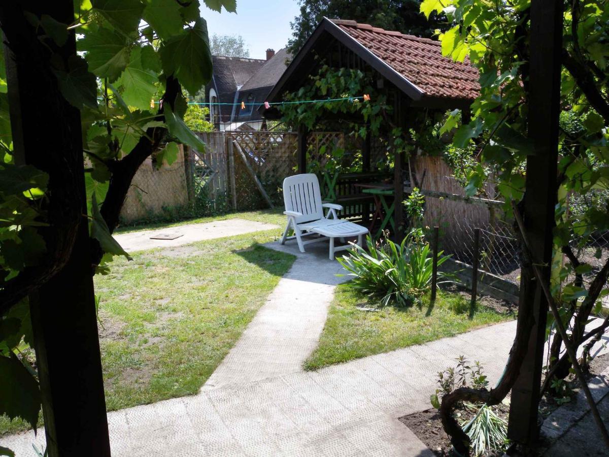 Apartment In Balatonmariafuerdo 19249 Balatonkeresztúr Εξωτερικό φωτογραφία