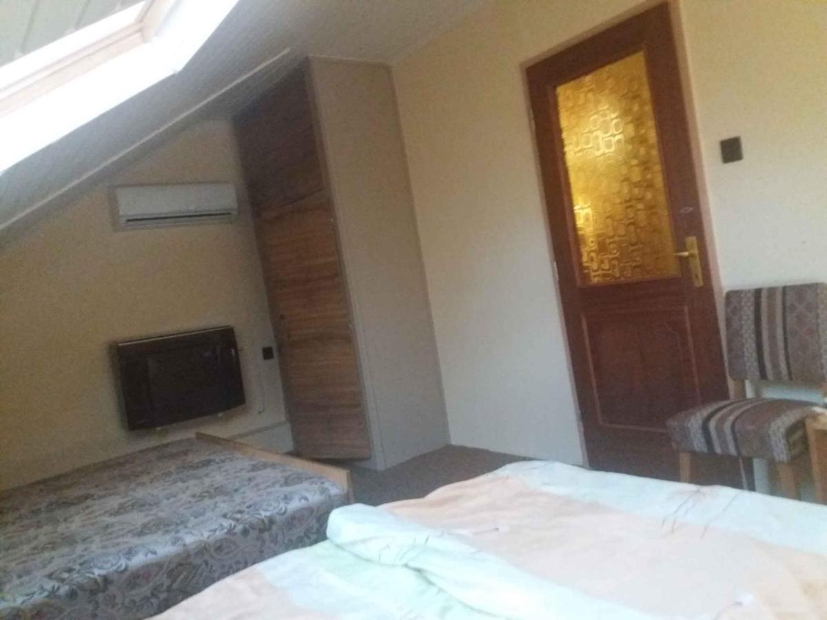 Apartment In Balatonmariafuerdo 19249 Balatonkeresztúr Εξωτερικό φωτογραφία