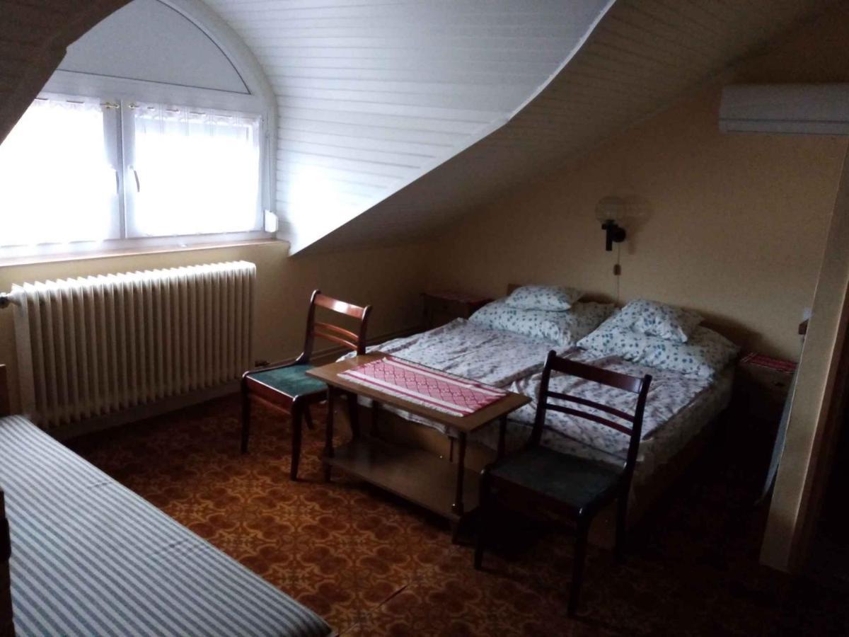 Apartment In Balatonmariafuerdo 19249 Balatonkeresztúr Εξωτερικό φωτογραφία
